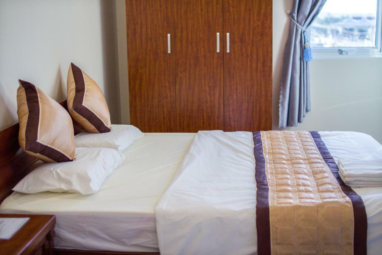 Hotel Nguyen Phuoc Pleiku Luaran gambar