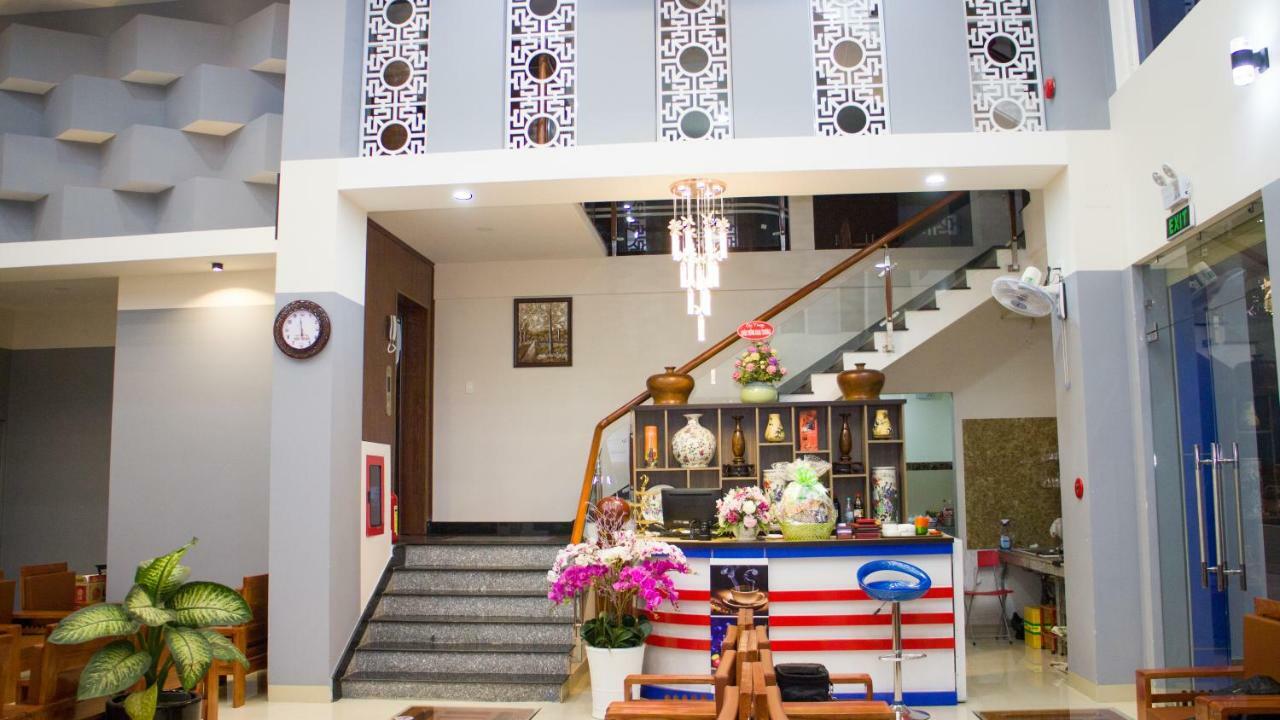 Hotel Nguyen Phuoc Pleiku Luaran gambar