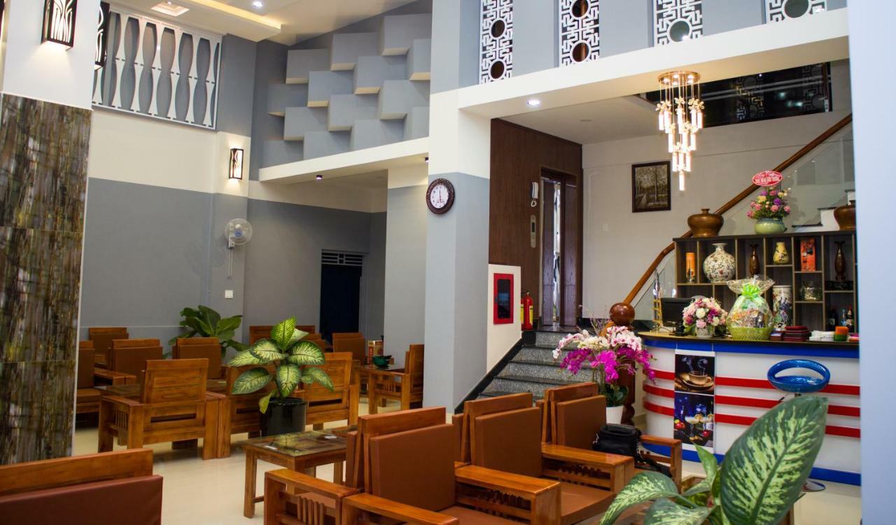 Hotel Nguyen Phuoc Pleiku Luaran gambar